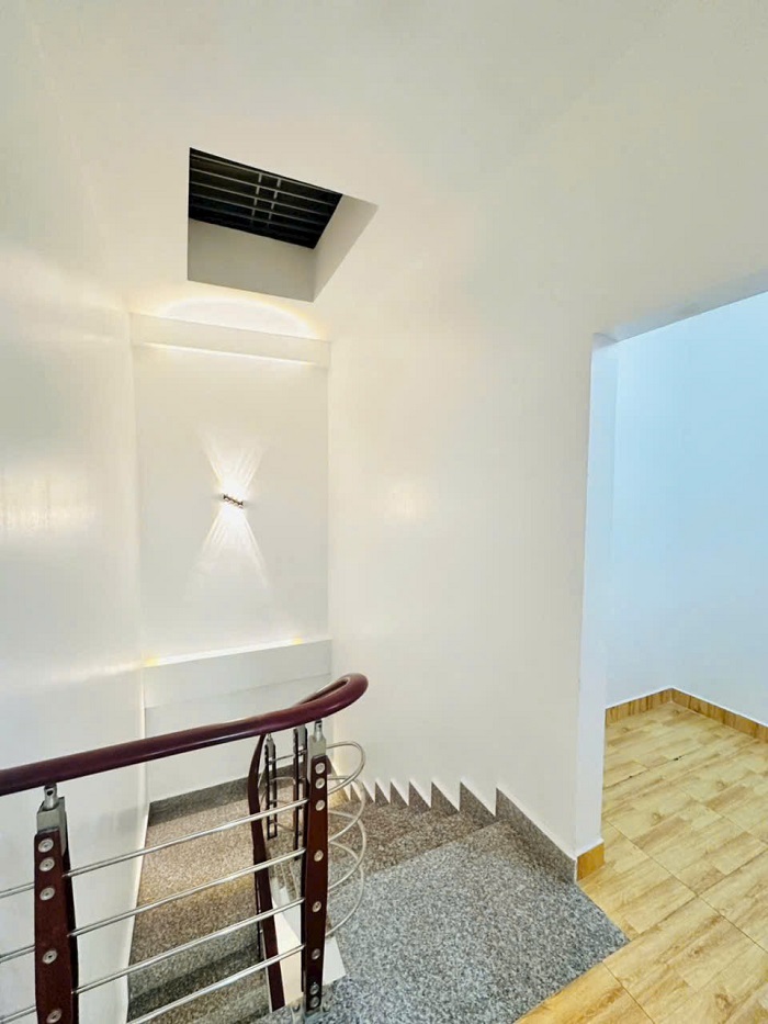 BÁN NHÀ 3,5 TẦNG LỆCH – NHÀ ĐẸP GIÁ MỀM TẠI MIẾU HAI XÃ, LÊ CHÂN, HẢI PHÒNG 